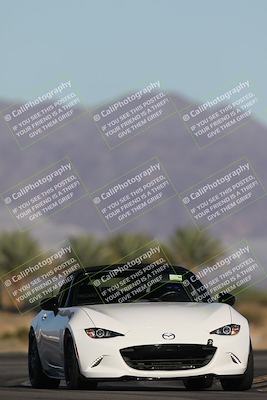 media/Oct-24-2025-Doghouse Garage (Fri) [[783d2ff07a]]/3-Intermediate/Session 1 (Turn 4)/